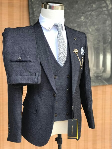 Suit