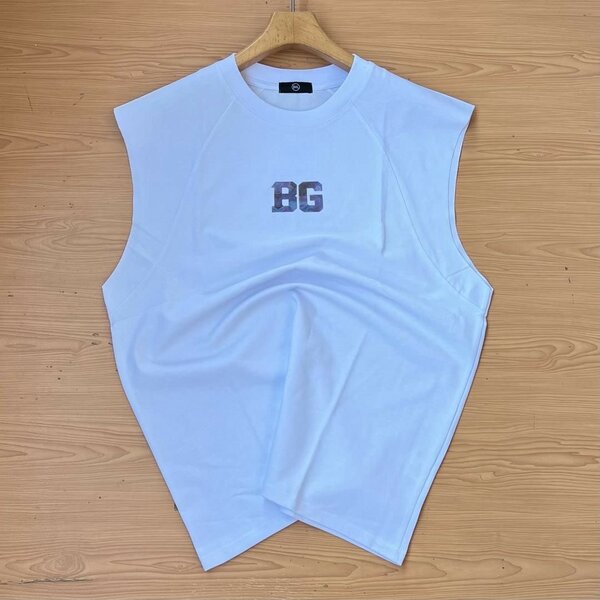 Armless shirt