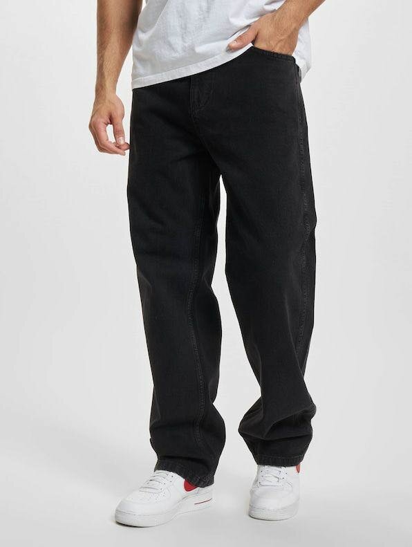 Baggy jeans