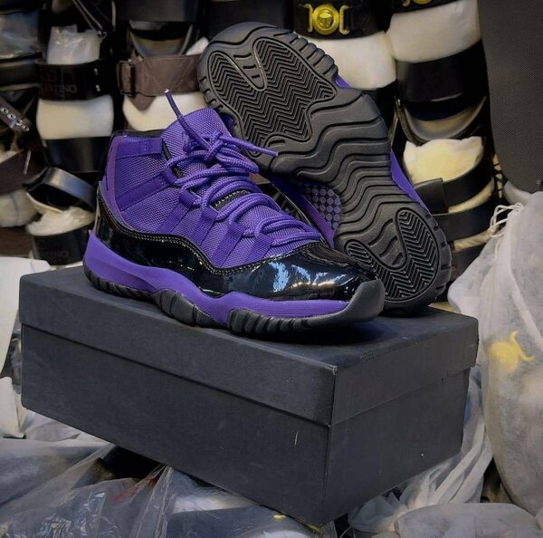 Jordan 11
