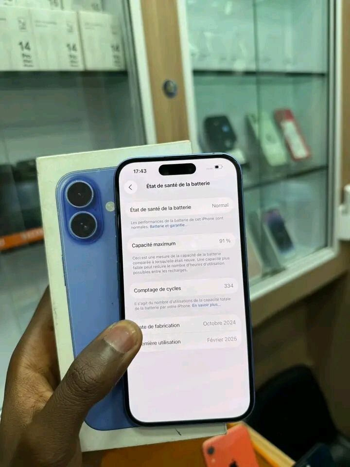 iPhone Bleu - État Impeccable