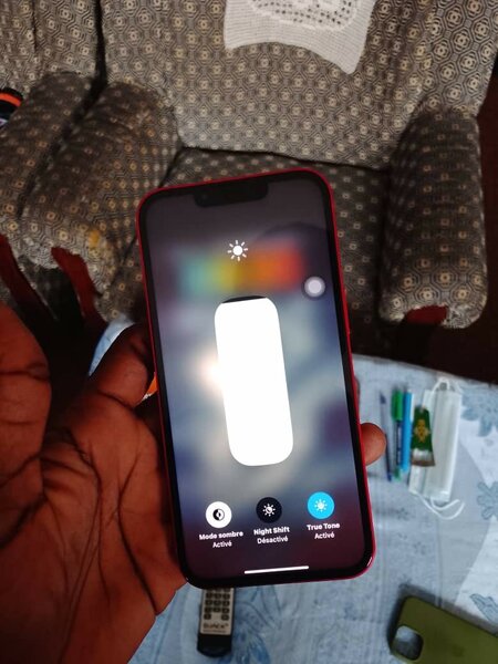 iPhone 13 simple