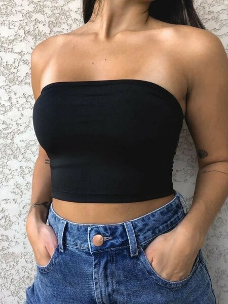 Top bandeau noir élégant