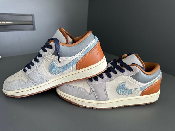 Jordan 1 low SE Repaired Denim Swoosh