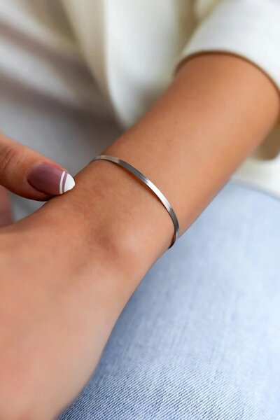 Female Bracelets