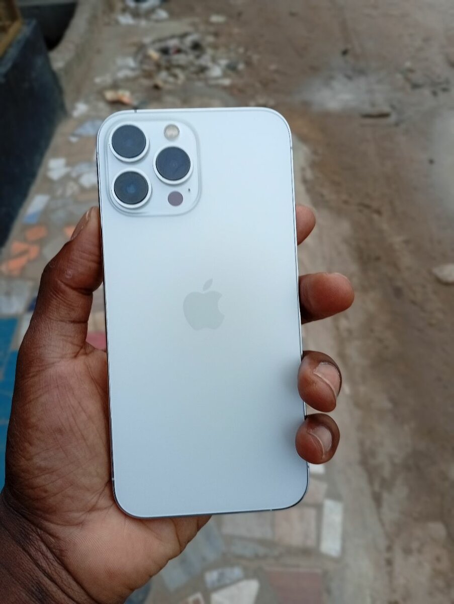 iPhone 13 Pro max