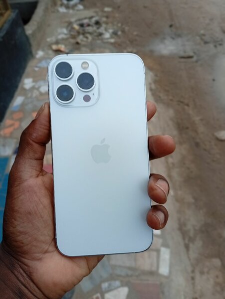 iPhone 13 Pro max