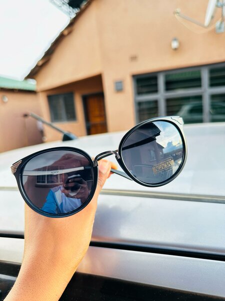 LADIES SUNGLASSES