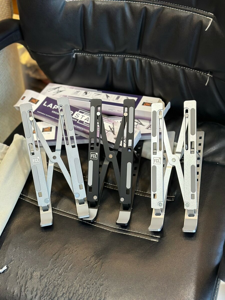 LAPTOP STAND