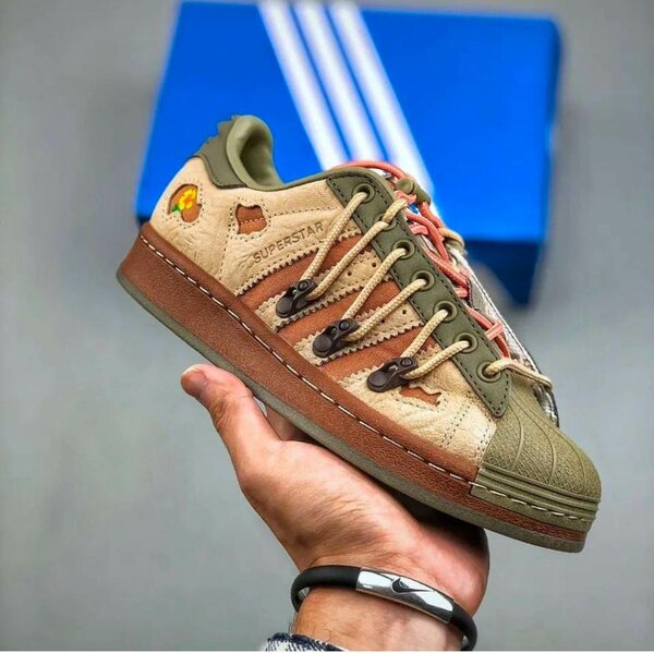 Adidas superstar