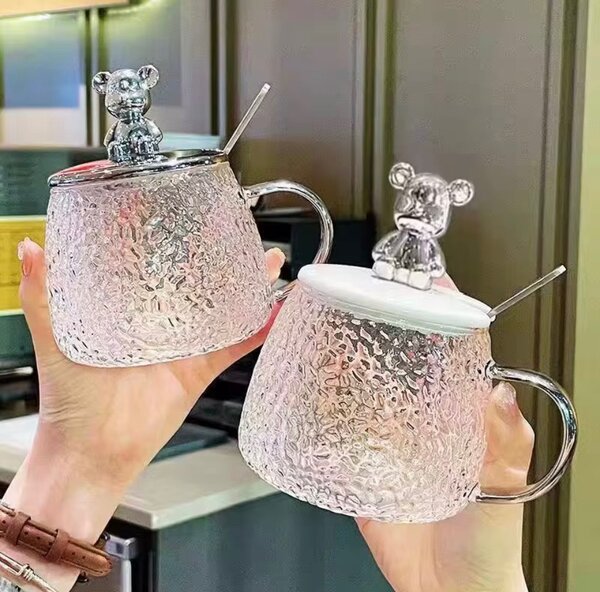 Ensemble tasse et cuillère