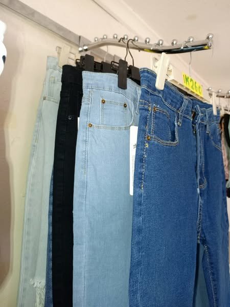 Jeans