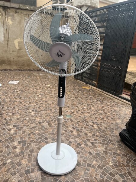 Rechargeable solar fan