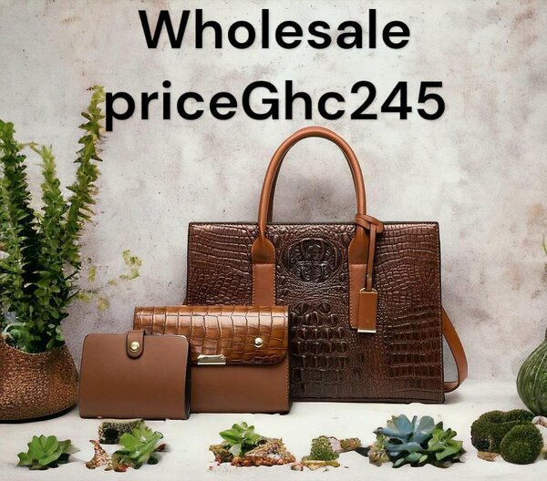 Ladies hand bag