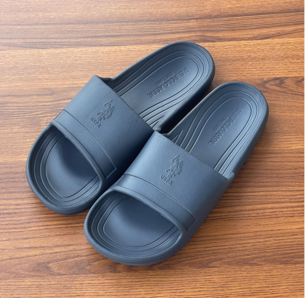 flip-flops