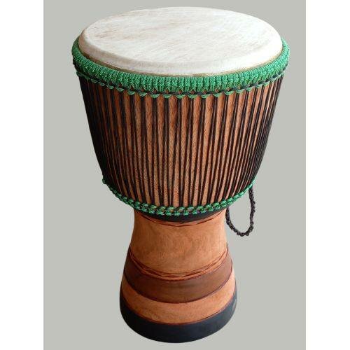Tambour djembé africain authentique