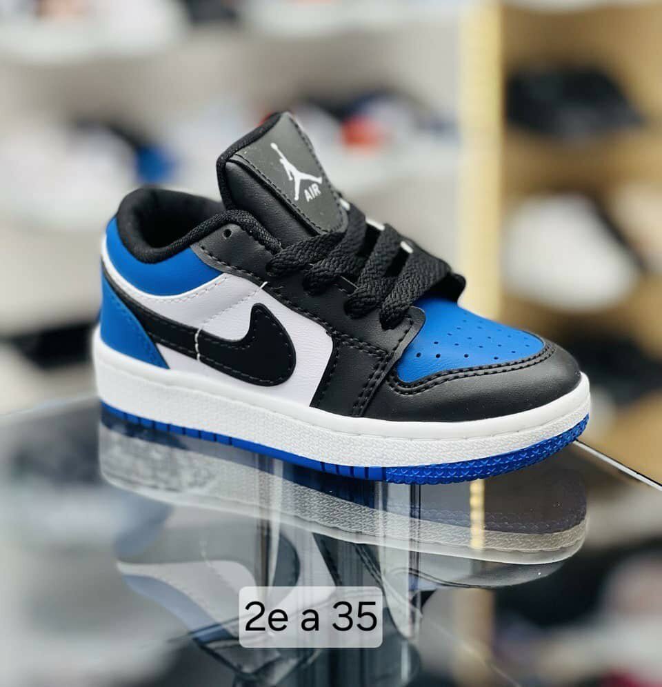 Chaussures de enfants