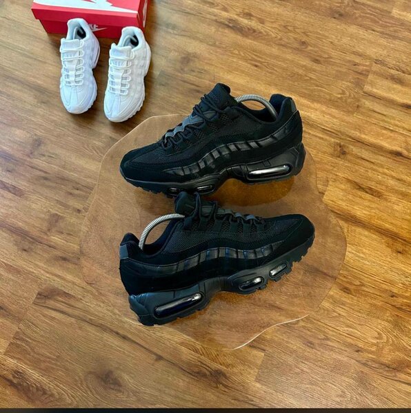 Fashion sneakers