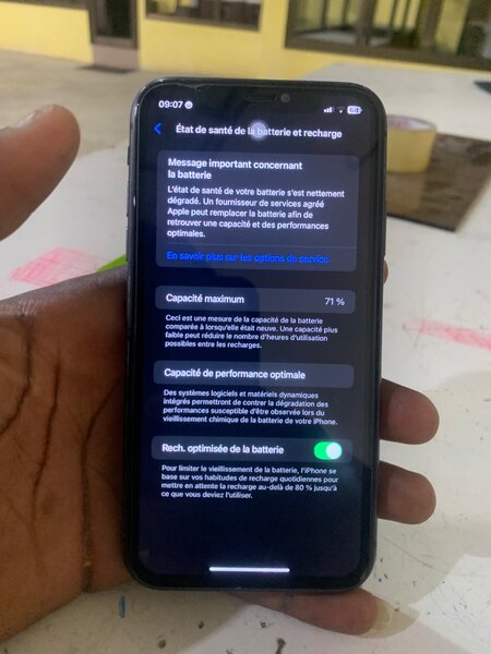 iPhone 11