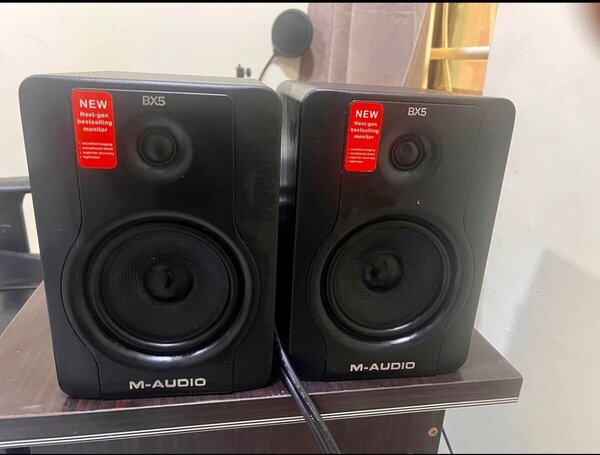 M audio,