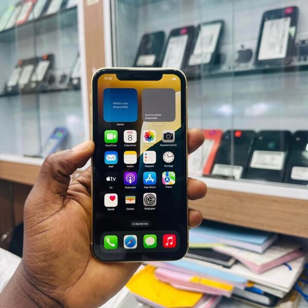 iPhone XR Jaune 64 Go Débloqué