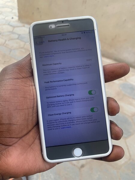 iPhone 8+ 64gb