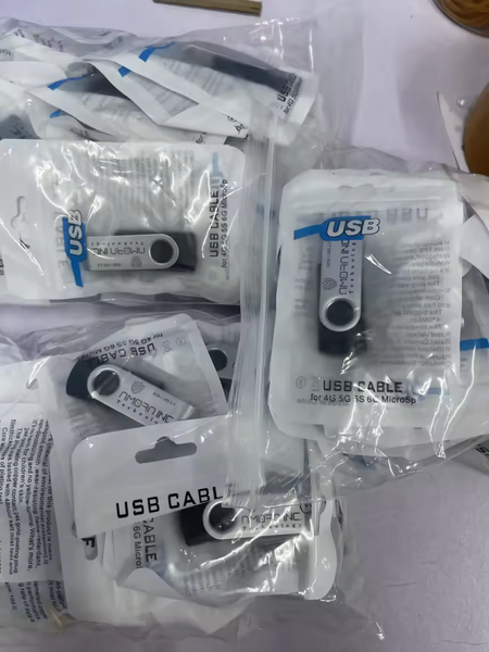 CLE USB  ORIGINALE