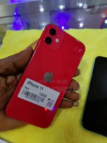 iPhone 11