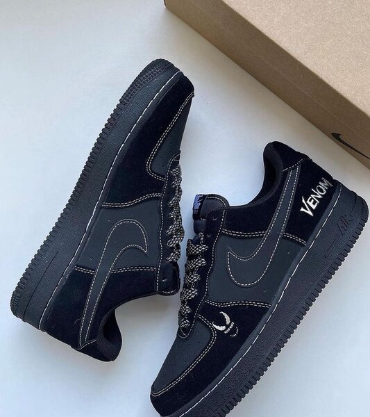 Nike venom