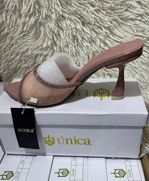 Talons/heels  10