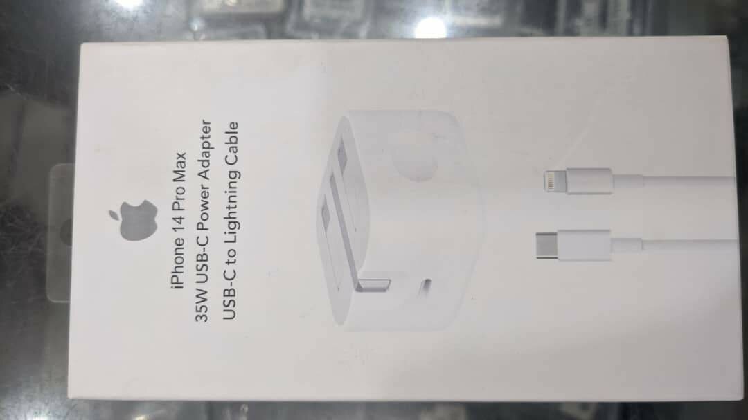 Iphone original fast chargers