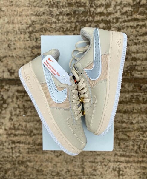 NIKE AIRFORCE