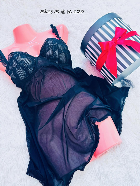 Lingerie noir