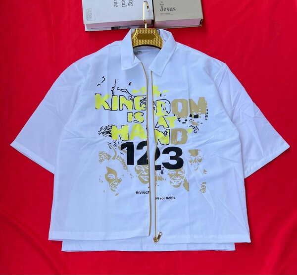 Solid crop Tees