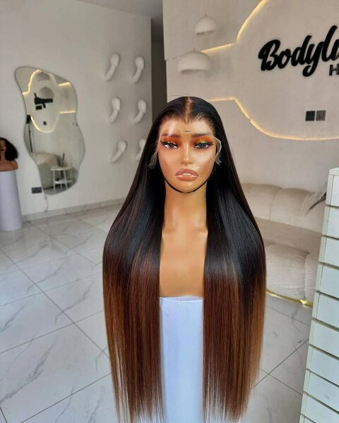 Women's wigs