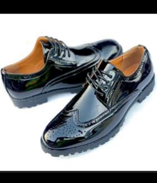 Dressings  shoe