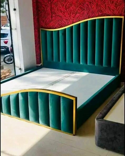 Queen size beds and headboards