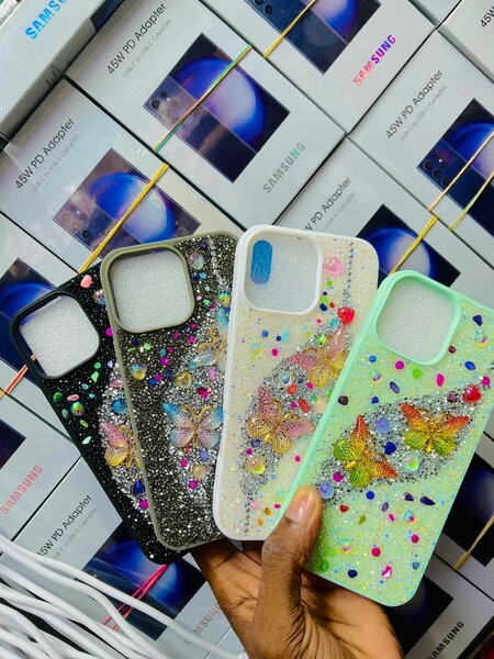 POCHETTE IPHONE