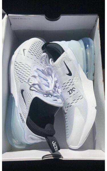 NIKE AIRMAX 270
