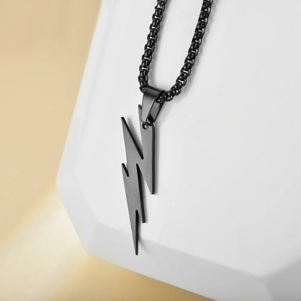 Collier Éclair Noir