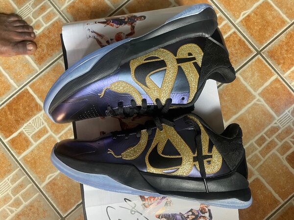 Kobe 5 protro