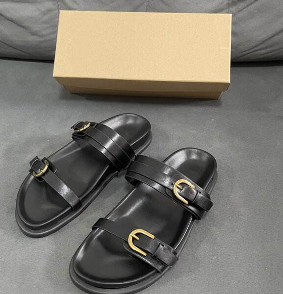 Chic sandale