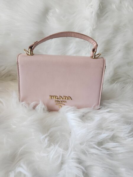 Ladies handbag
