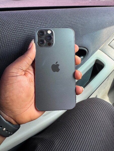 iPhone 12pro max