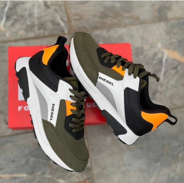 Fashion sneakers
