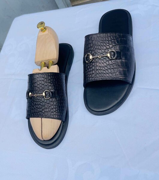 Sandales en cuir élégant