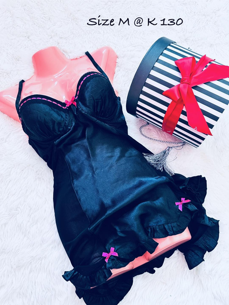 Lingerie noir