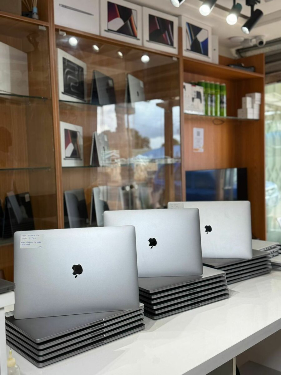 Laptop