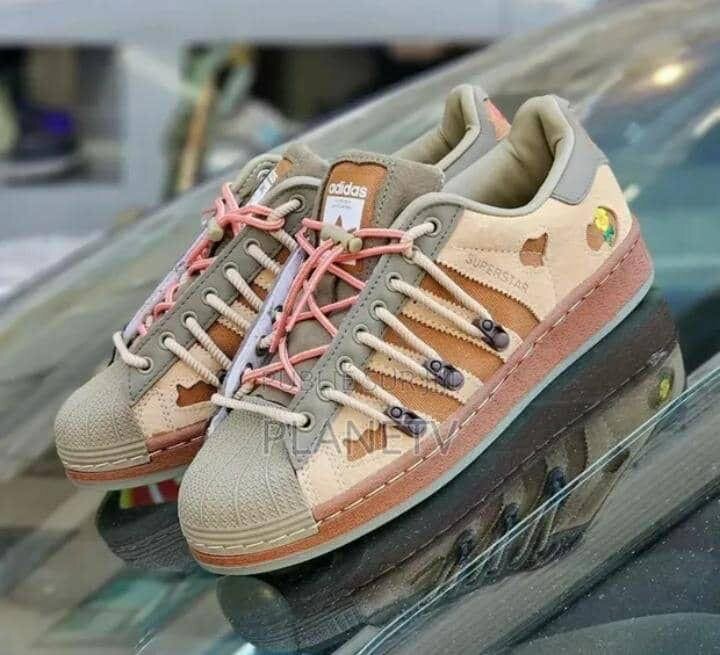 Adidas superstar