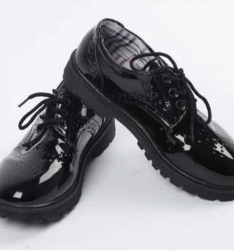Shoe
